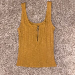 AÉROPOSTALE TANK TOP